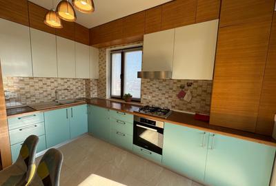 Apartament cu 3 camere decomandat în Apărătorii Patriei - 5