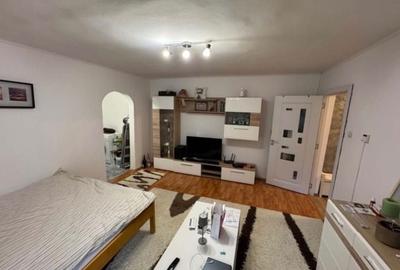 Apartament cu 2 camere nedecomandat în Micro 16 - 6