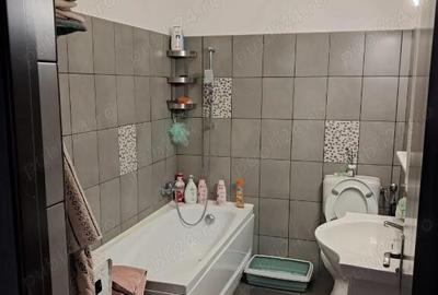 Apartament cu 3 camere decomandat în Central - 7