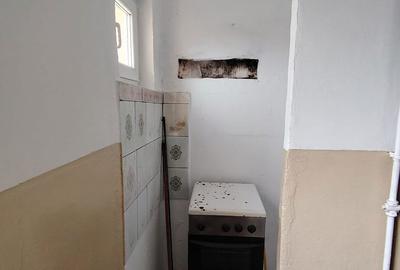 Apartament cu 3 camere decomandat în Central - 2