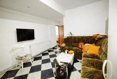 Apartament cu 2 camere semidecomandat în Sinaia - 4