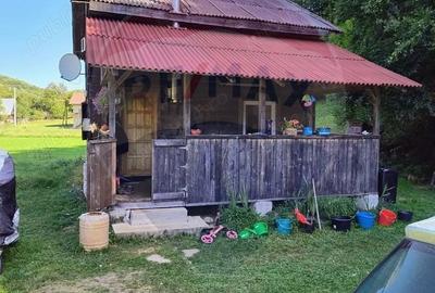 Casă cu 5 camere cu Teren 2000 Mp în Mărgău - 2