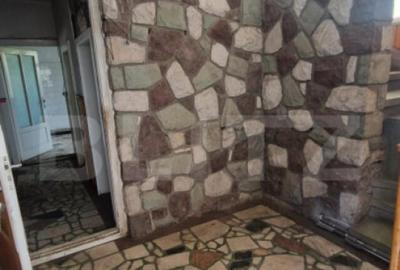 Casa deosebita D-P-E+POD, 6 camere, 200 mp + 1053 mp teren, - 2