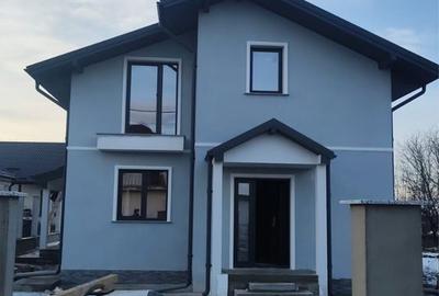 Casă cu 4 camere în Cătămărești - 1