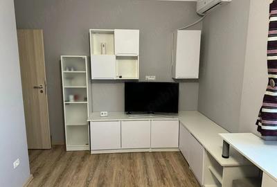 Apartament cu 2 camere decomandat în Soarelui - 2