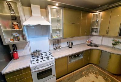 Apartament cu 3 camere decomandat în Bartolomeu - 6