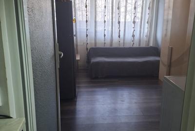 Garsonieră semidecomandată în Aeroport - 1