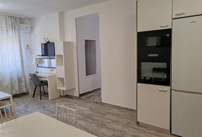 Apartament cu 3 camere semidecomandat, mobilat în Central - 2