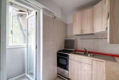 Universitate / Spatiu de birouri / Doua camere / Centrala proprie - 8