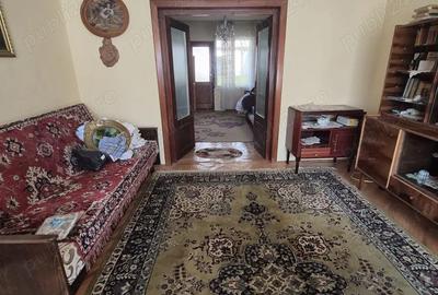 Casă cu 2 camere cu Teren 232 Mp în Central