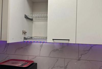 Vand casa la curte comuna - 7