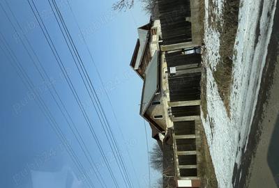 Casă cu 2 camere cu Teren 3700 Mp în Gămănești - 6