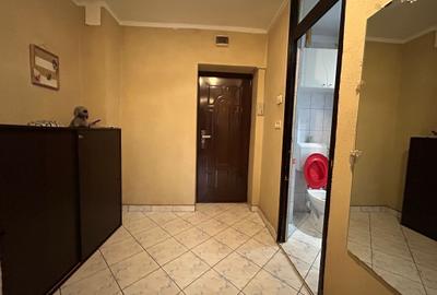 Garsonieră decomandată, mobilată în Titan - 9