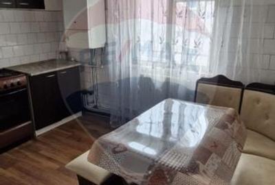 Apartament cu 3 camere în 1 Mai - 2