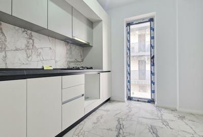 Apartament cu 3 camere semidecomandat în Giurgiului