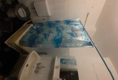 Apartament cu 4 camere decomandat în Trivale - 2