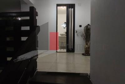 Casă cu 4 camere cu Canalizare în Giulești - 14