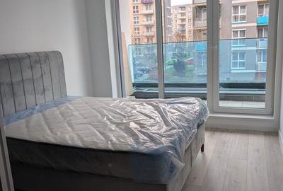 Apartament cu 2 camere, mobilat în Tractorul - 4