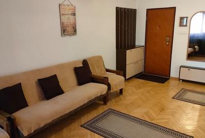 Chirie, 2 camere, mobilat, utilat, Transilvaniei. 300 E. Comision 0 - 14