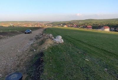 Teren de 900 mp, în Săndulești - 2