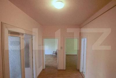 Apartament cu 4 camere în Centrul Civic - 2