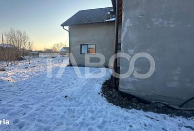 Casă cu 4 camere în Șura Mare - 2