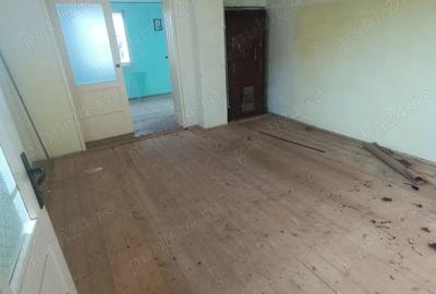 Casă cu 4 camere în Central - 5