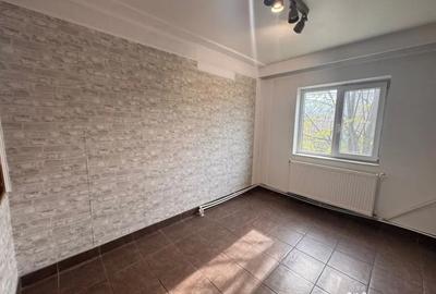Casă cu 3 camere cu Teren 164 Mp în Delfinariu - 14