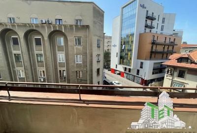 Apartament cu 3 camere semidecomandat, mobilat în Magheru - 14