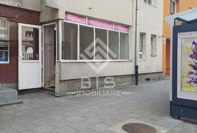 Spațiu comercial, de 40 mp, în Central - 1