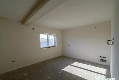 Casă cu 4 camere cu Teren 235 Mp în Central - 4
