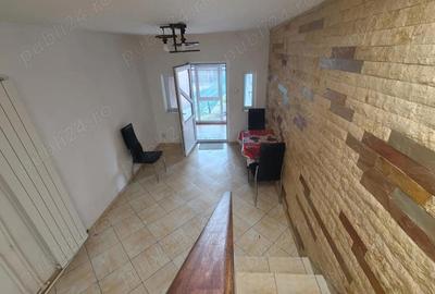 Casă cu 3 camere cu Teren 80 Mp în Brătianu - 9