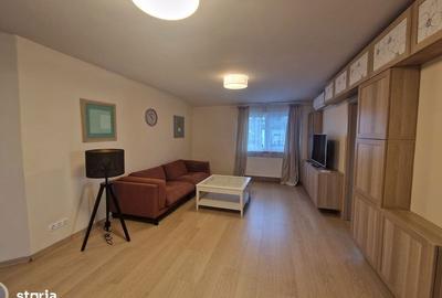 Apartament cu 3 camere în Zăvoi - 1