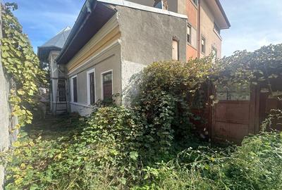 Teren de l Zona Expozitiei Agronomie l Teren de l Zona Expozitiei Agronomie l - 11