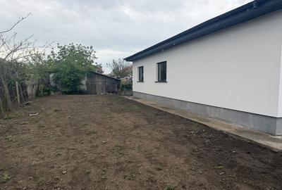 Casă cu 4 camere în Cumpăna - 5