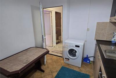 Garsonieră decomandată în Nicolina - 1