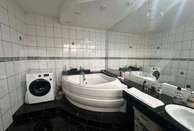 Casă cu 5 camere cu Teren 938 Mp în Lipovei - 11
