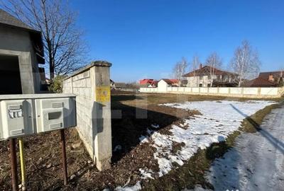 Teren de 1000 mp, în Central