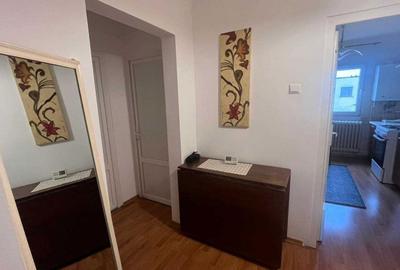 Apartament cu 3 camere decomandat în Dacia - 4