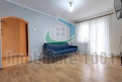 Apartament cu 3 camere semidecomandat în Central