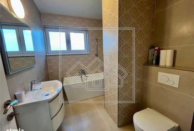 Apartament cu 3 camere decomandat în Trei Stejari - 10