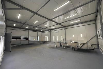 Spațiu industrial, de 77 mp, în Exterior Nord