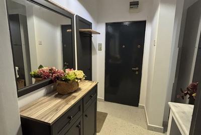 Apartament cu 3 camere, mobilat în Sub Arini - 10