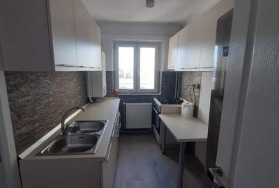 Inchiriez apartament 2 camere decomandate zona piata nicolina Inchiriez apartament 2 camere decomandate zona piata nicolina - 6