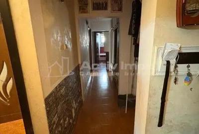 APARTAMENT 3 CAMERE DECOMANDAT INEL 2 - 8