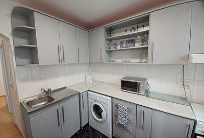 Apartament cu 4 camere semidecomandat, mobilat în Decebal - 19