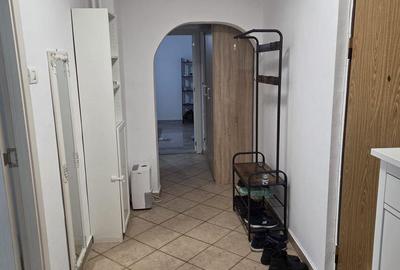 Apartament cu 2 camere decomandat, mobilat în 13 Septembrie - 12