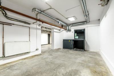 Spațiu comercial, de 420 mp, în Băncilor - 12