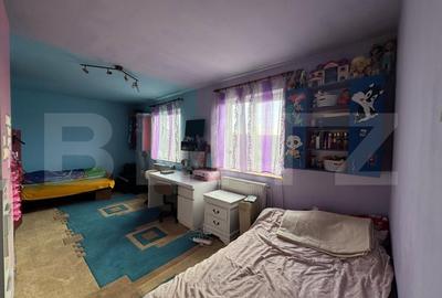 Casa de vanzare, cu 4 camere, 180 mp, in Simeria