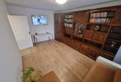 Apartament cu 3 camere / Zona strazii Aurel Vlaicu - 1